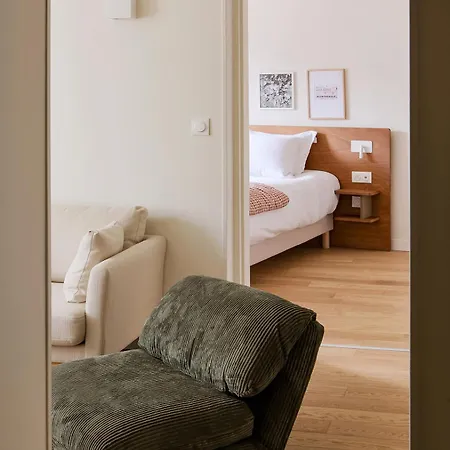 Hotel Alfred - Renove Montreuil (Seine-Saint-Denis)