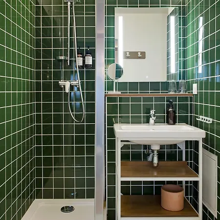 Alfred - Renove Hotel Montreuil (Seine-Saint-Denis)