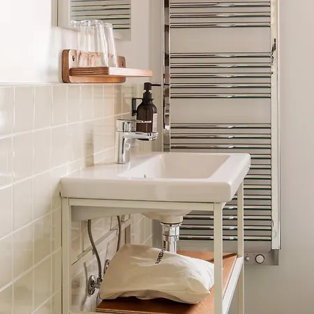 Alfred - Renove Hotel 3*